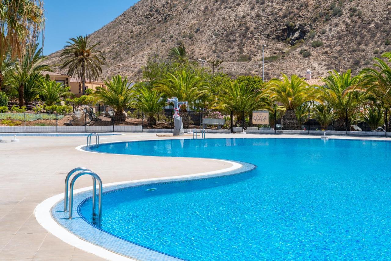 3c ÁTICO VISTA HERMOSA WIFI POOL,TENNIS,PADEL,PARK Los Cristianos  Exterior foto